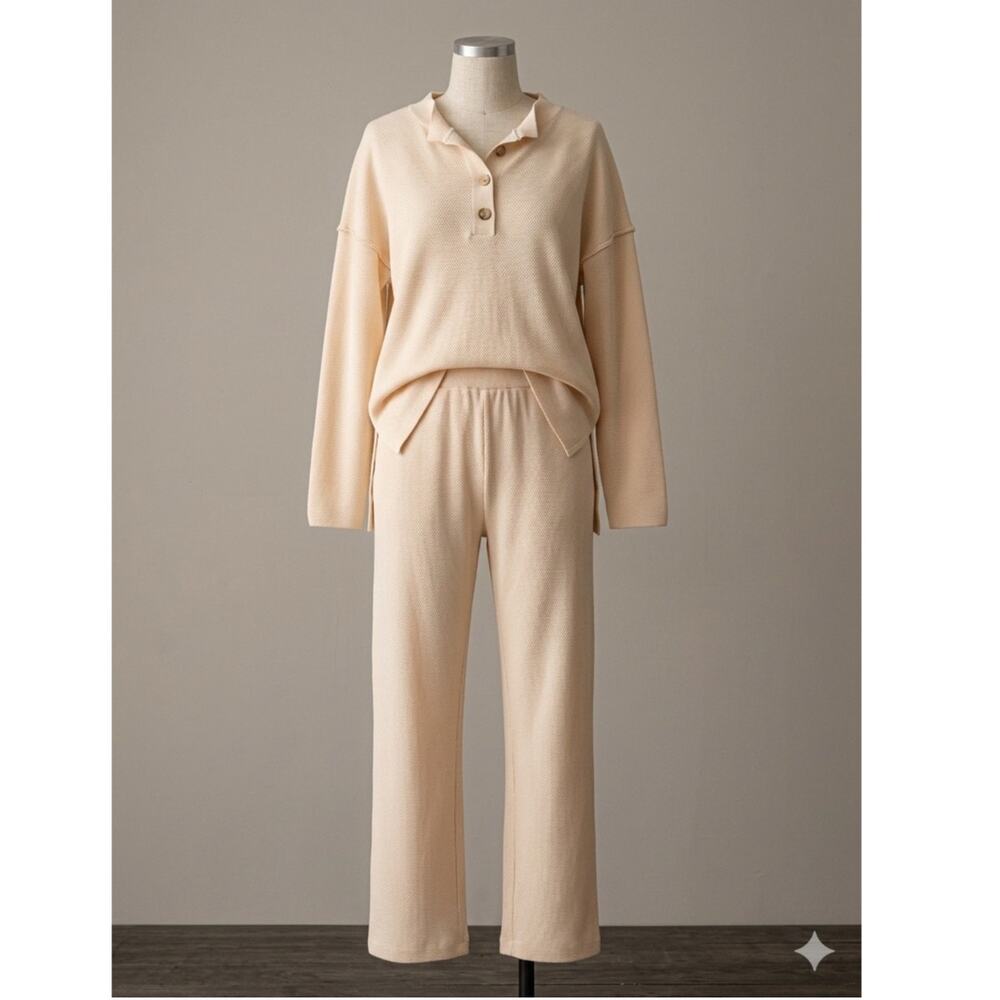 Textured Knit 2-Piece Slouchy Lounge Set – Cream Henley & Wide Leg Pants Large